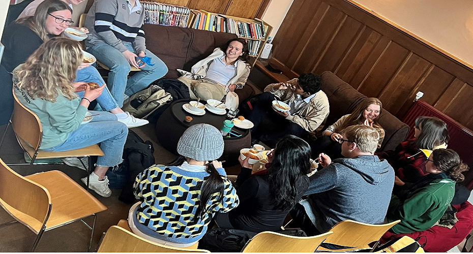 Connections cafe Soup Lunch- 930x500