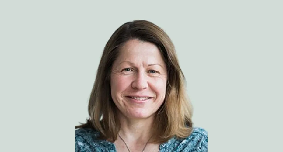 Head and shoulders photo of dr helen butler.